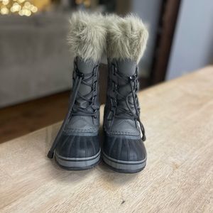 Sorel Boots- Girls